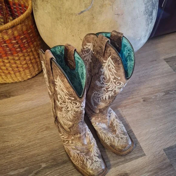 Ladies Corral boots - Picture 6 of 9